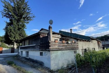Opportunité à Conthey – Maison et grange à fort potentiel